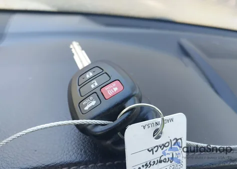 2015 Toyota Camry Le из США, поврежденный, VIN 4T1BF1FK8FU902401